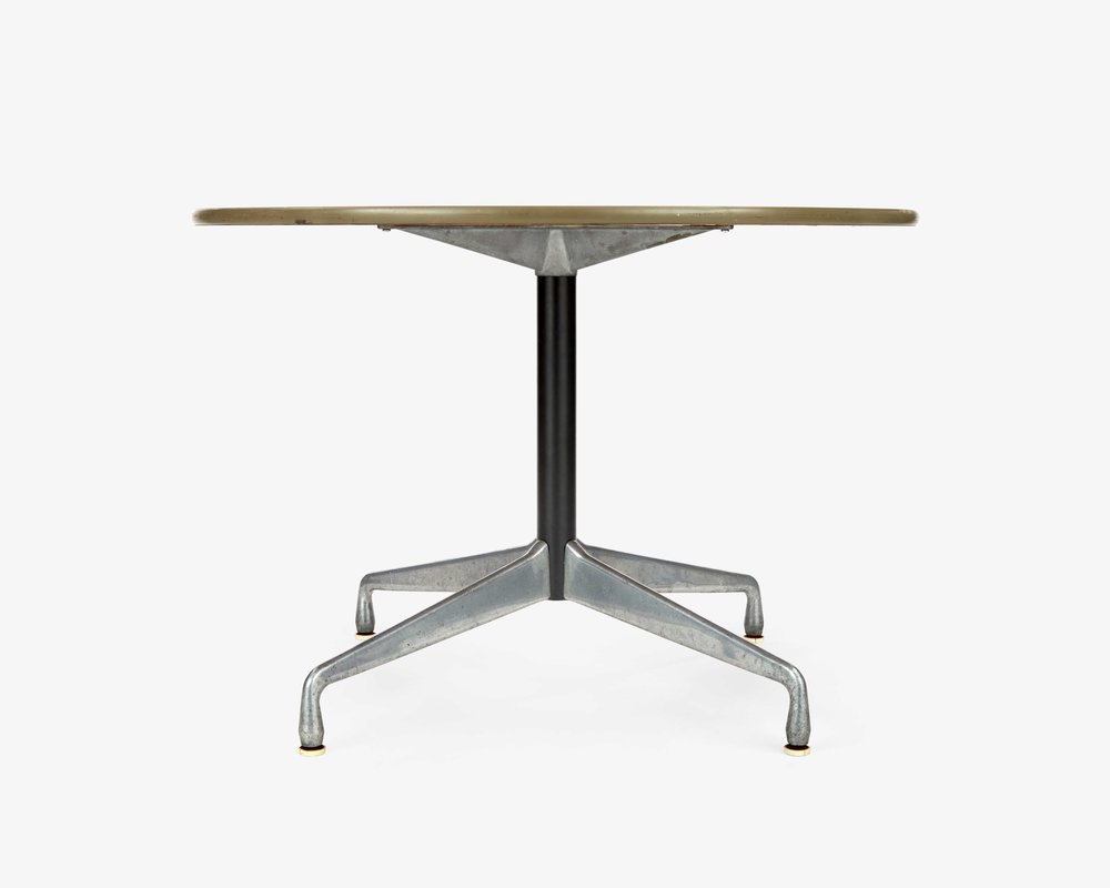 ET122 Dining Table