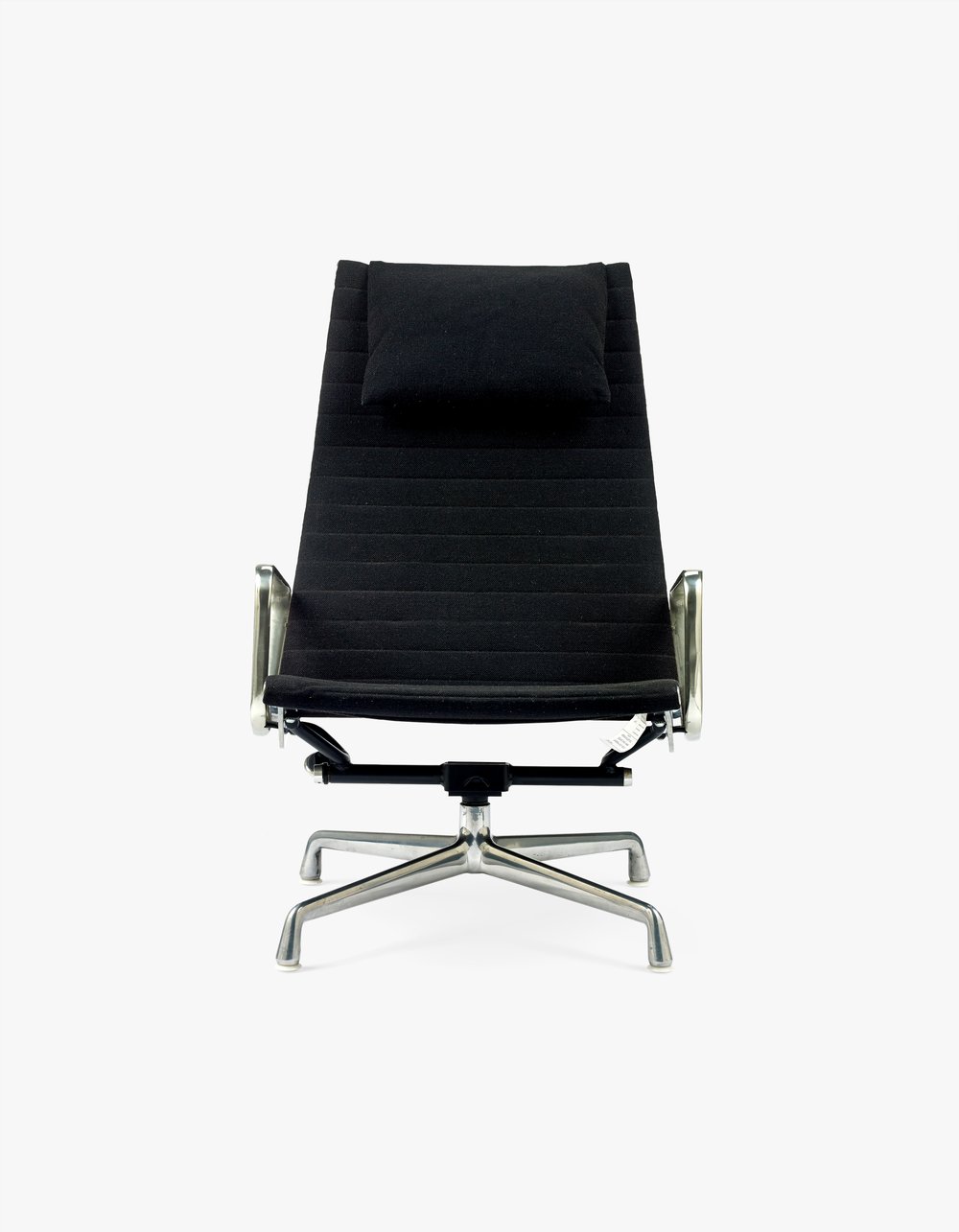 EA322 Reclining Arm Chair