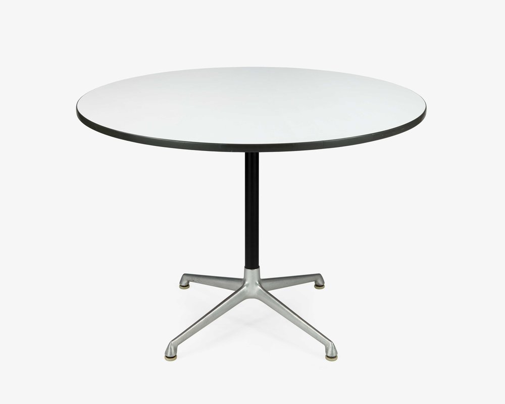 1675 Table